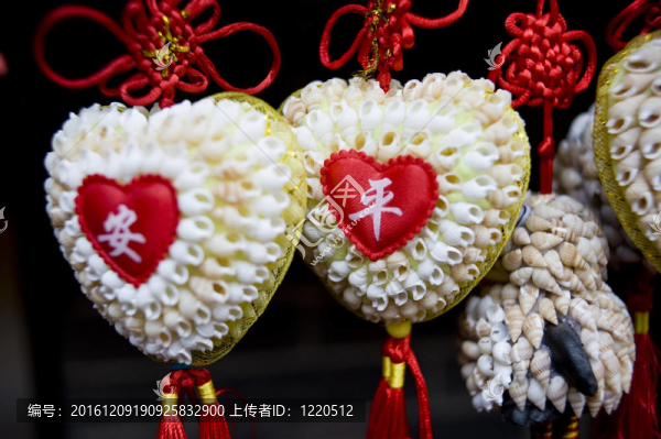 貝殼；裝飾掛件