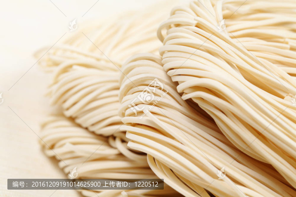 中國(guó)面條；無蒸煮
