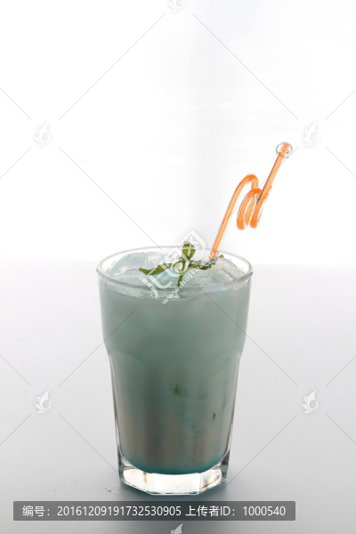 特調(diào)椰奶飲料
