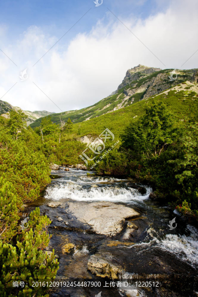 巨大的冷谷；Vysoke,Tatry（高水）；斯洛伐克