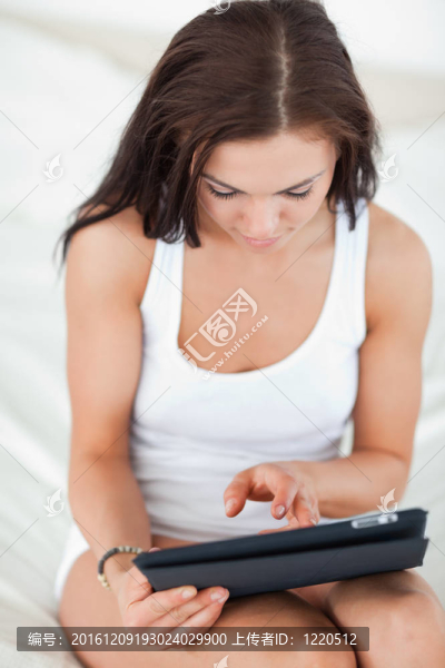 用一片可愛的女人肖像
