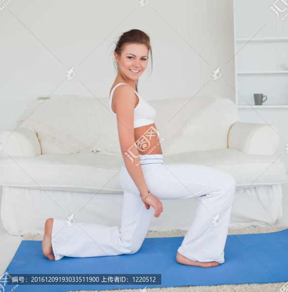 適合練瑜伽的女人