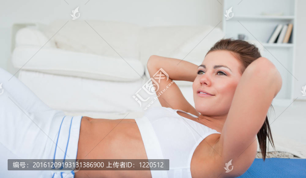 黑發(fā)鍛煉運動