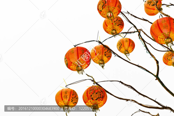 白色背景的中國燈籠