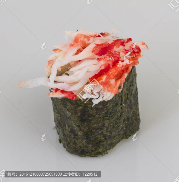 蟹與蟹蝦壽司給孤立在白色背景片
