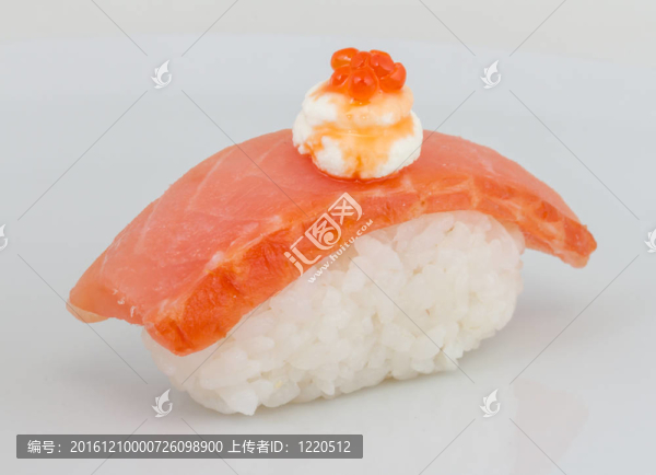 白底三文魚壽司