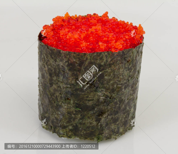 有一魚魚子醬孤立在白色背景的粟實