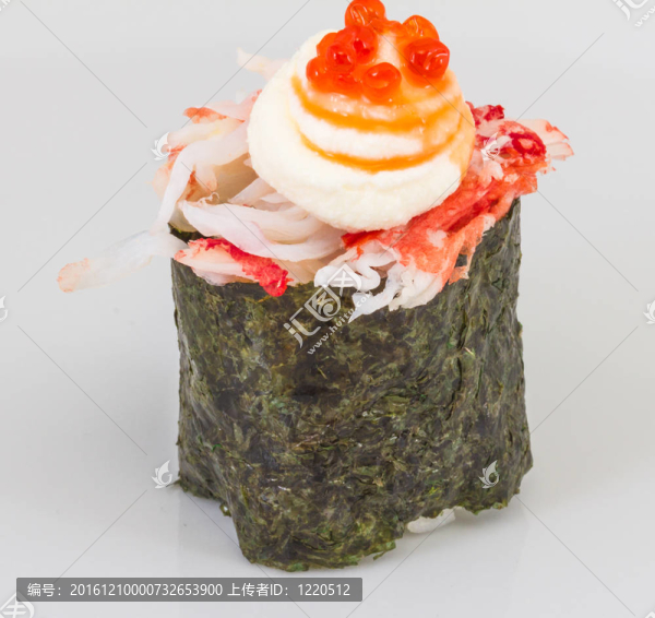 蟹與蟹蝦壽司給孤立在白色背景片
