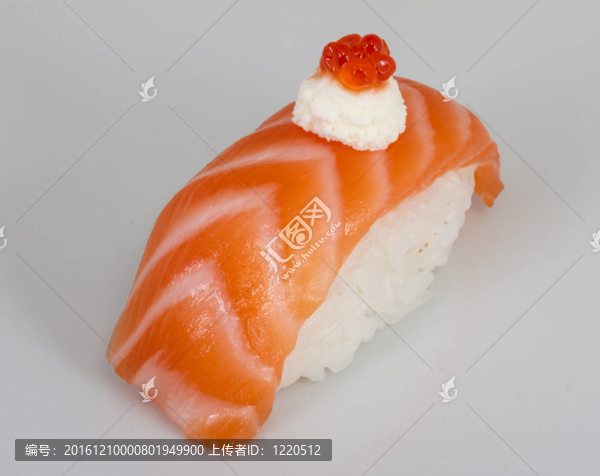 三文魚壽司的緣故
