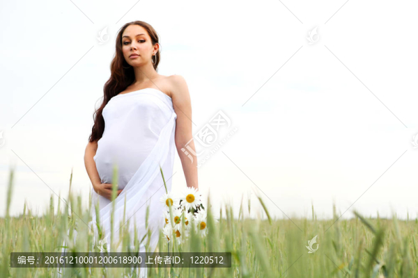 懷孕的女人