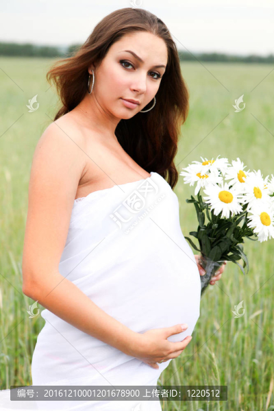 懷孕的女人