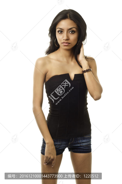 年輕漂亮的女人