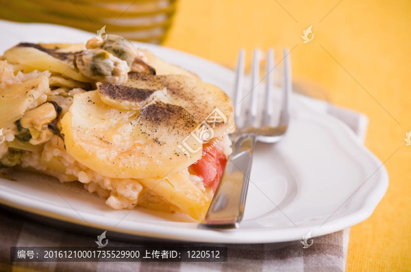 Rice；馬鈴薯和貽貝。
