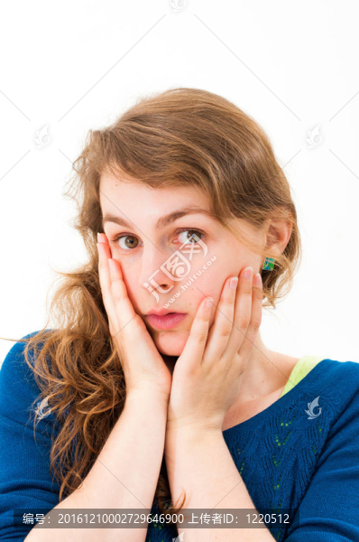 白色背景女性模型