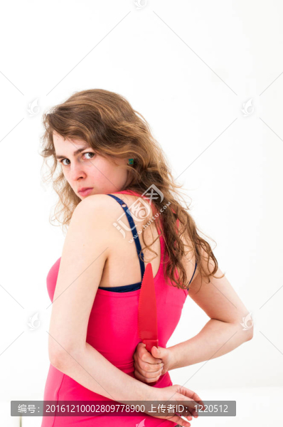 女人用刀