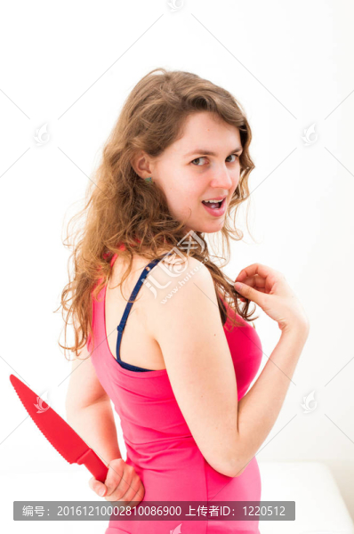 女人用刀