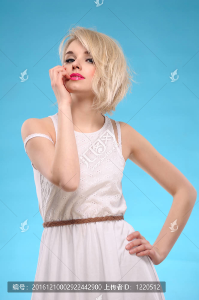 性感金發(fā)女人