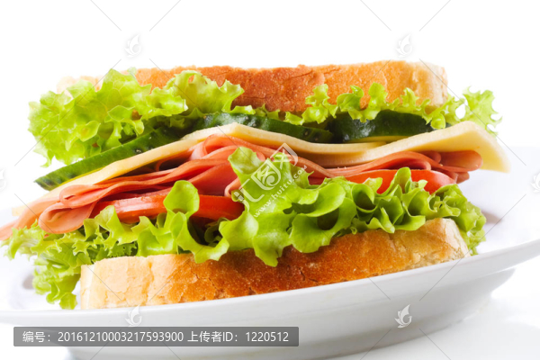 培根蔬菜三明治