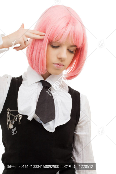 EMO女孩想象中的槍指向她的頭
