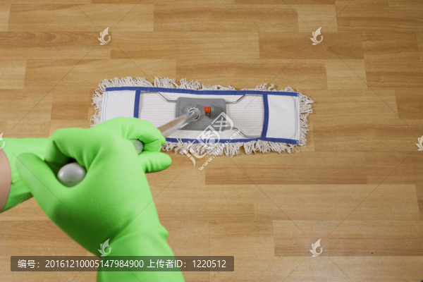 拖地