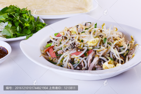 豆芽雞蛋小炒