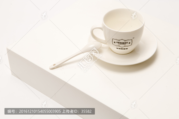 咖啡杯