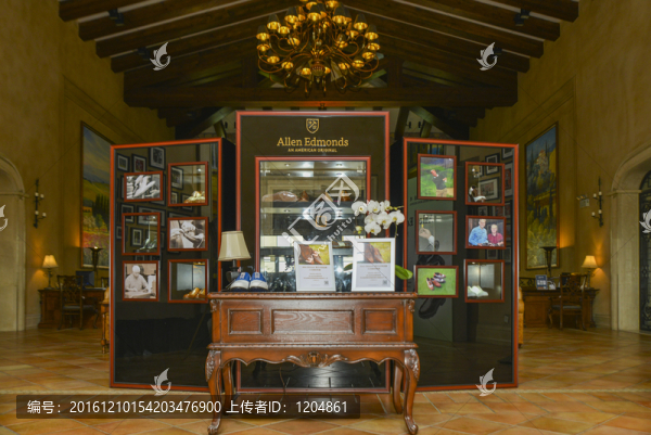佘山高爾夫別墅展示柜