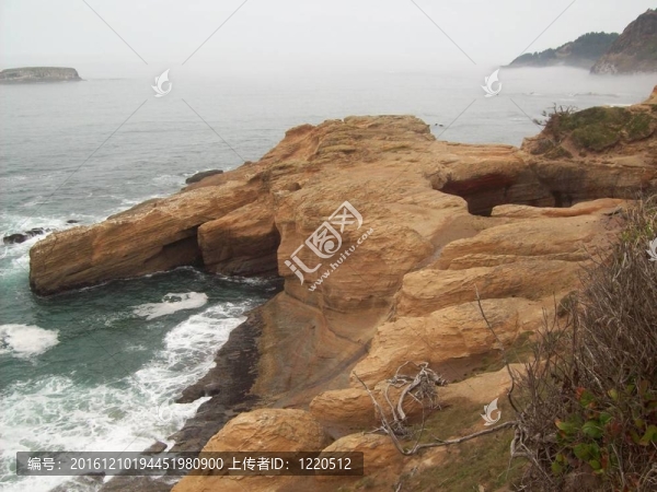 巖石海岸