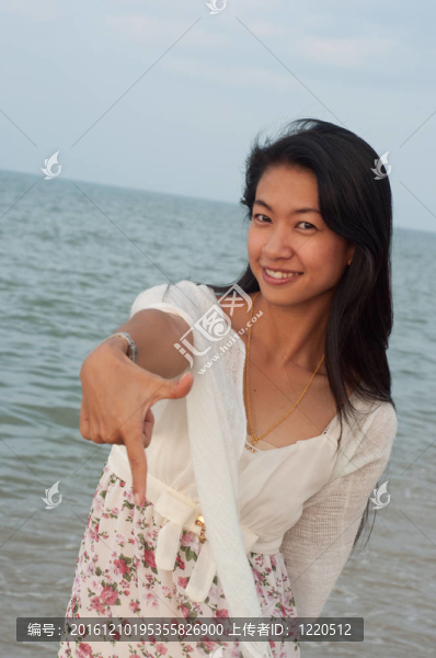 海灘上的美女
