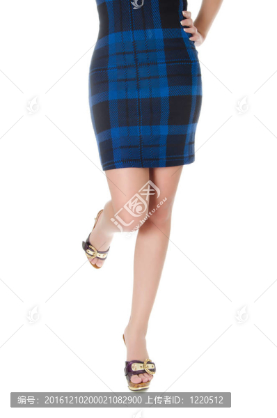 美麗的女性腳在鞋
