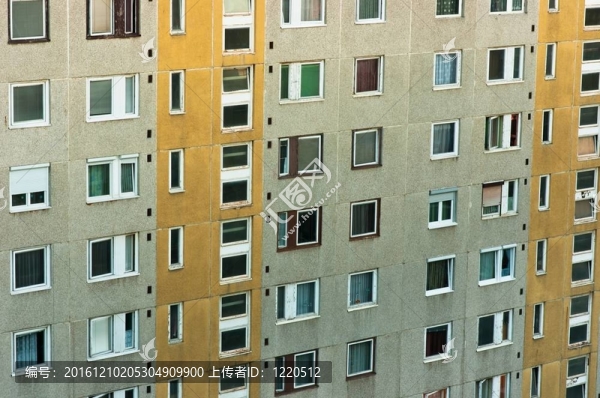 舊面板公寓作為紋理