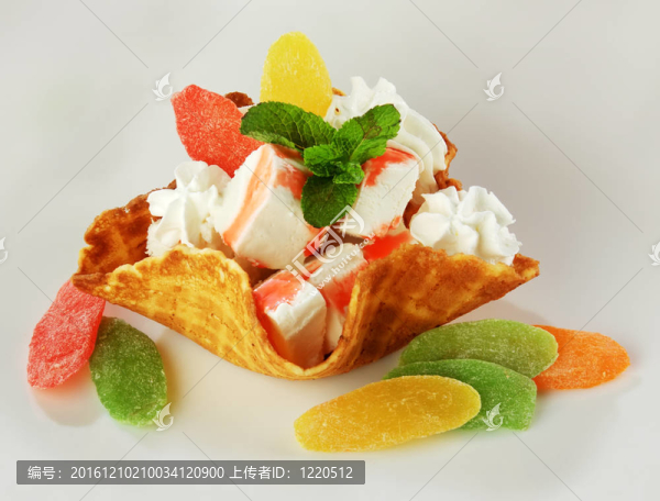 食品；餐廳；咖啡廳；餐具；午餐；晚餐