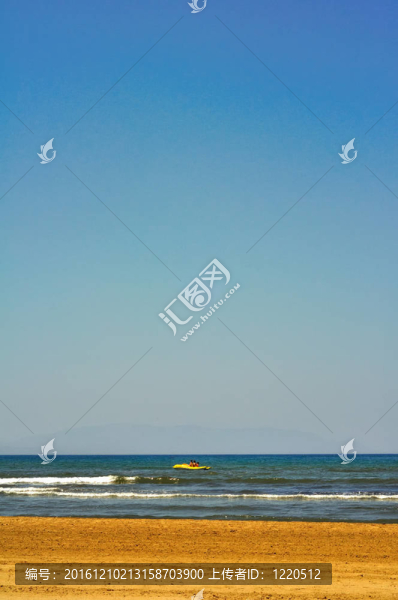 雙體帆船和島