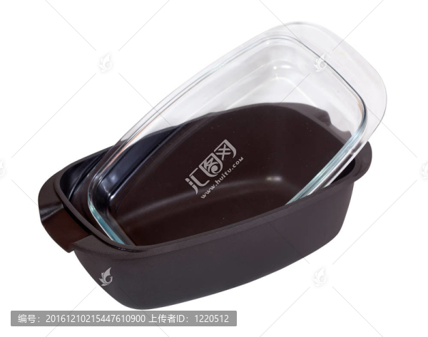 油炸鍋。孤立的白色