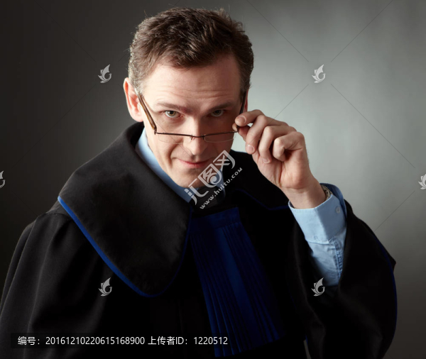 律師