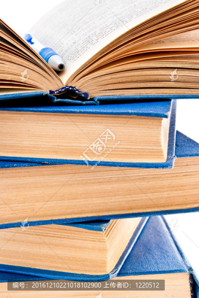 打開的書