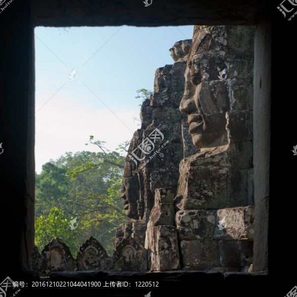 巴戎寺寺；吳哥城；柬埔寨