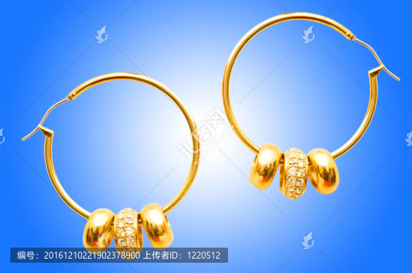 美麗的時(shí)尚概念與耳環(huán)