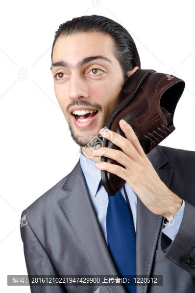 有鞋的人