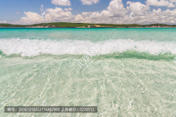 瀉湖中的波浪