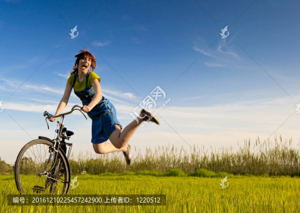 享受著春天