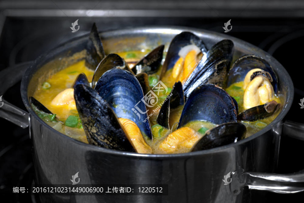 貽貝在鍋
