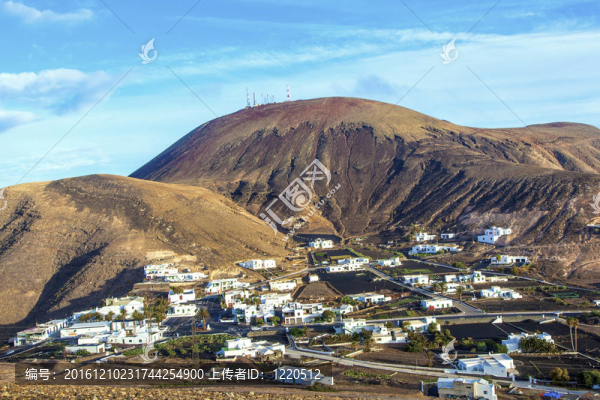 蘭薩羅特島女性村