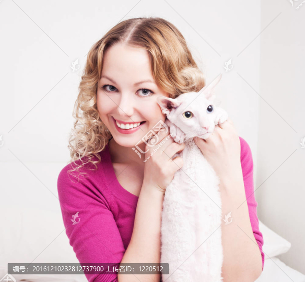 女人與貓