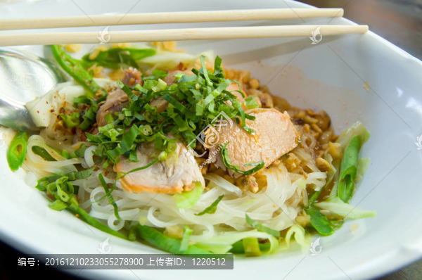炒面條；Chow,mein；CH