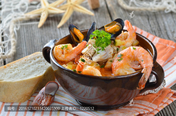 美味的魚(yú)湯