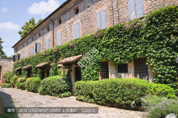 小巷。Rivalta。Emilia,Romagna。意大利.