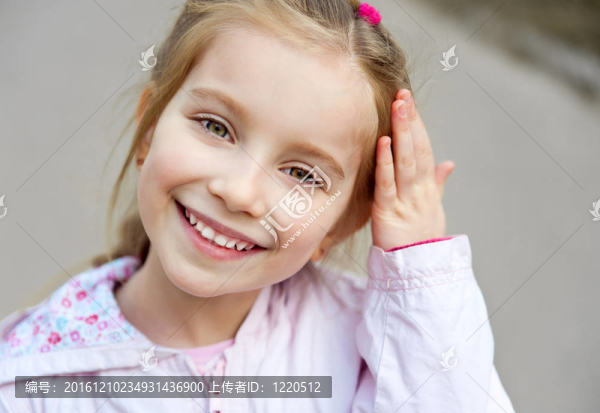 美麗的小女孩特寫