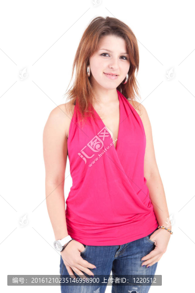 年輕漂亮的女人擺姿勢