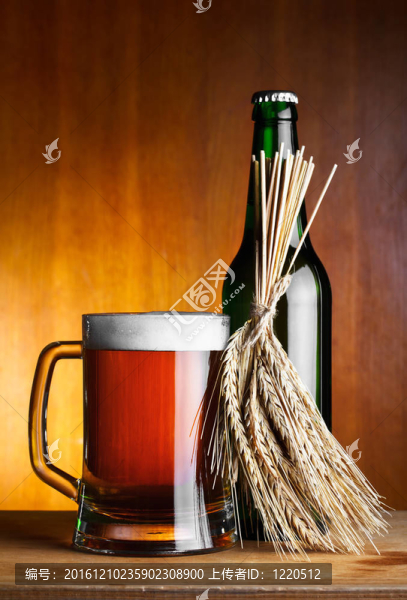 啤酒和小麥
